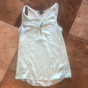 Express tank top